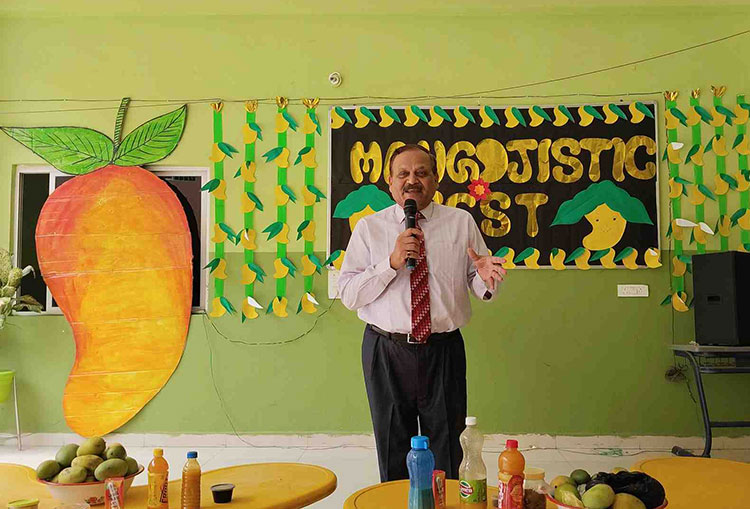 Best CBSE Schools in Khemnichak Patna for 11th and 12th